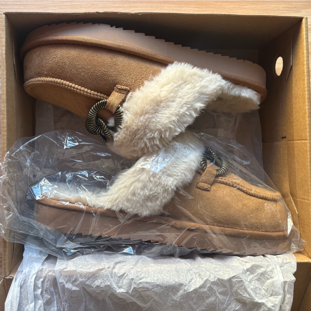 NIB Beach By Matisse Latigo Slipper WomenS SZ 10 Tan Shearling Slip-On Clogs - Picture 9 of 12